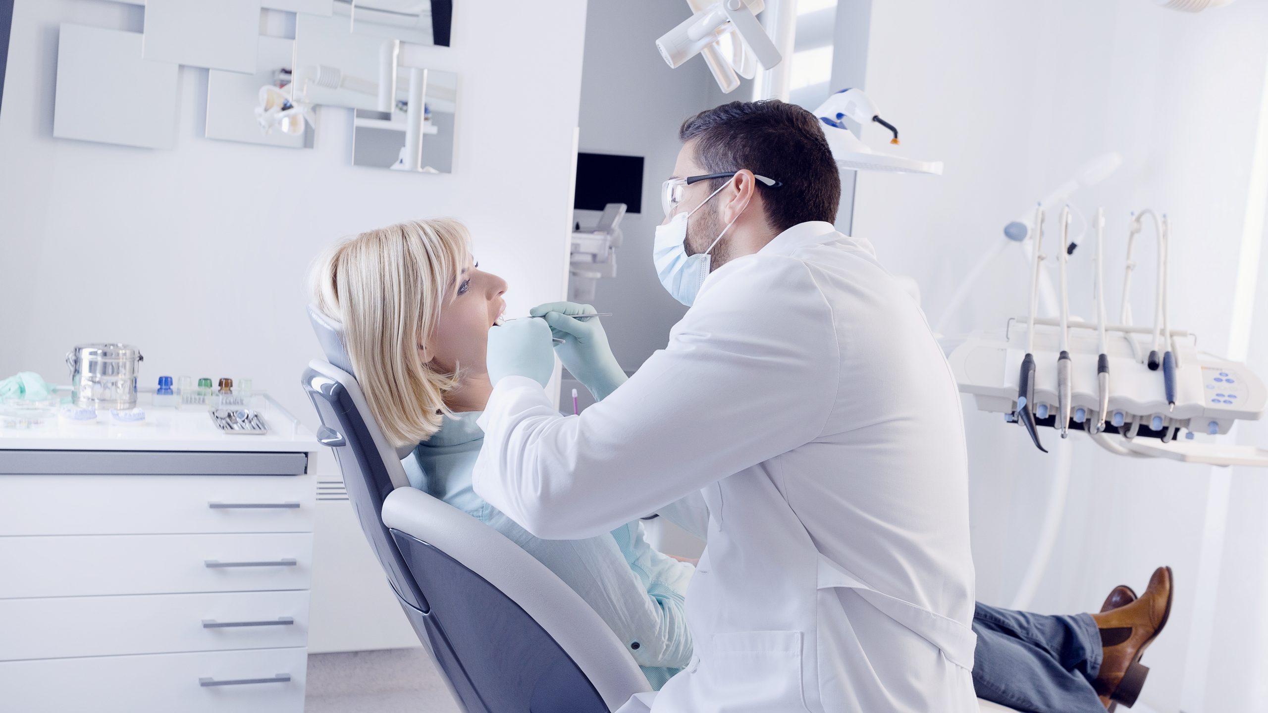 Dentist in Ecorse, MI